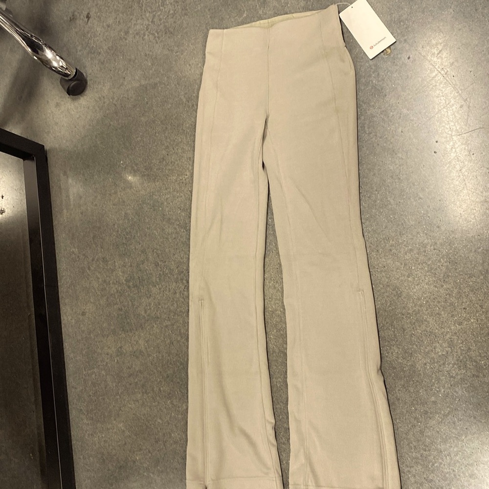 LULULEMON BRUSHED RIB ZIP FLARE PANTS